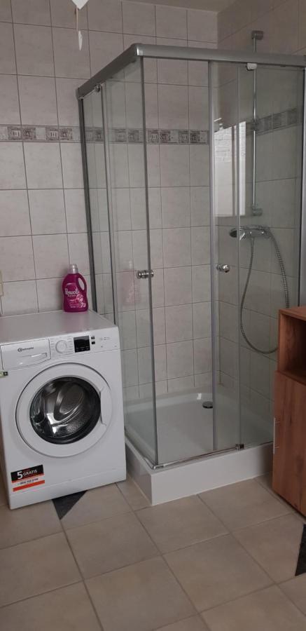 Ferienwohnung Happy Tangermuende Luaran gambar